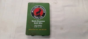 Vintage MILLNER-HAUFEN Tool Co. punte da trapano multiuso metallo latta con 2 punte - Foto 1 di 5