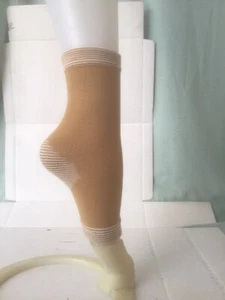 2 Ankle Support Elastic Compression Support Ankle Pain Relief Sprains Strains - Bild 1 von 8