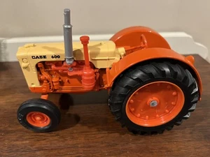 1986 ERTL Orange Case 600 1/16 Scale Die-Cast Tractor - Picture 1 of 7