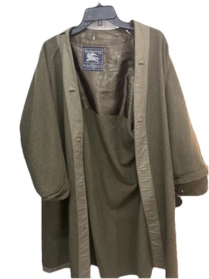 Trench coat vintage de lana Burberry’s inserción verde oliva Bardelli Varese 40 Foto 1 de 4