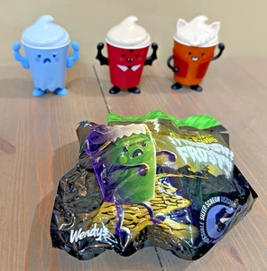 2024 Wendy's Frosty Frights Coolie Ghoulie Franken Frosty Bite Brrr Beast - Bild 1 von 3