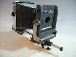 Calumet Monorail View Camera 4 x 5 With Lens Board & Revolving Back - Picture 1 of 1