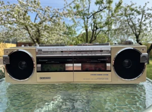 Grabadora de radio casete SANYO M-W15K RARA vintage - Imagen 1 de 6
