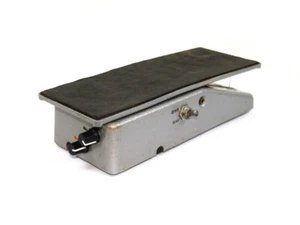 Guitarras eléctricas a pedal soviético vintage pedal de efectos WAH EFECTO KVAK QUAK URSR - Imagen 1 de 8