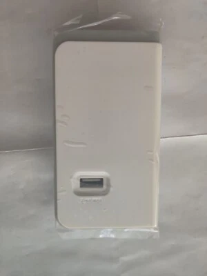 KMASHI 4 puertos USB estación de carga concentrador (3 puertos USB, 1 cable micro USB) Foto 1 de 4