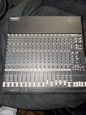 Mackie 1604-VLZ PRO 16 Channel Mic/Line Mixer Great Shape - Image 1 of 2