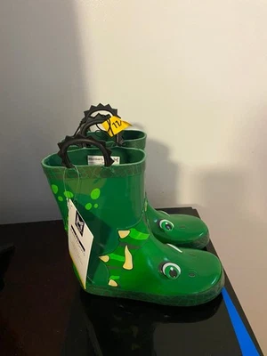 BRAND NEW TODDLER BOYS SIZE 11/12 MEMBER'S MARK RAIN BOOTS - Image 1 of 4