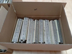 200x Märklin H0 5106 Konvolut M-Gleise #5,6-Bitte Info Versandrabatt beachten - Bild 1 von 2