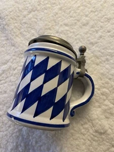 Bierkrug mit Zinndeckel & Gravur Limitierte Auflage Sammlerstück Rautenwappen - Bild 1 von 5
