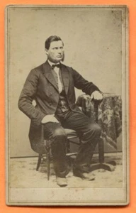 CDV Portrait of a Young Man, circa 1860s probably Wisconsin - Picture 1 of 2