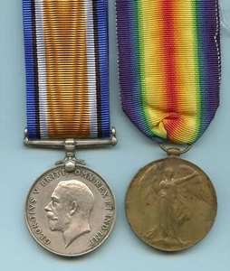 WW1 British War & Victory Medals Pair To Pte Henry J Holman Queen's Regiment - Picture 1 of 3