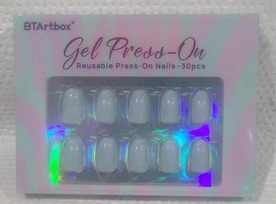BTArtbox Press On Nails Corto - Gel Suave Azul Pastel Prensado en Uñas Foto 1 de 4