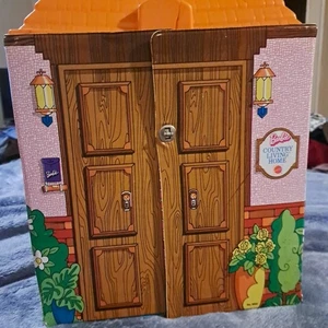1973 Barbie Country Living Home • Mattel No. 8662 • Original Furniture Incl Fold - Picture 1 of 19