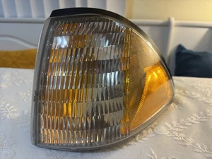 Ford Mustang Foxbody OEM LH Corner Light Amber 1987–1993 LX GT Factory Original - Foto 1 di 14