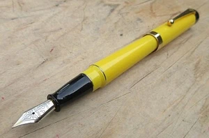 New Visconti Combo Fountain Pen - Ball Point Pen with MEDIUM Two-tone nib - Picture 1 of 9