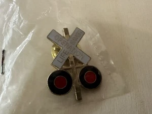 Railroad Crossing Pin Operation LifeSaver Lapel Tie Train Sign UNION PACIFIC - Picture 1 of 3