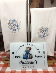 Gusteau's Paris France Tempered Glass Cutting Board with 2 Kitchen Towels - Picture 1 of 4