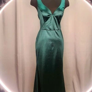 B.SMART Mermaid Gown backless Bow Ruffled Tail in Emerald Green in size 13 - Picture 1 of 9