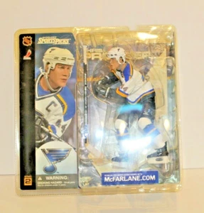 McFarlane 2001 Chris Pronger St. Louis Blues NHL Serie 2 (Rookie Piece) - Bild 1 von 4
