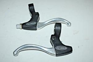 Tektro Brake Lever Set Black 22.2mm MTB Hybrid Trail Bikepacking Fast US Shipper - Picture 1 of 8