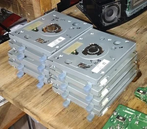 5 BOSE Wave ll & lll & IV CD Drives - Inspected - Cleaned - Tested - LOT OF 5 - Picture 1 of 5