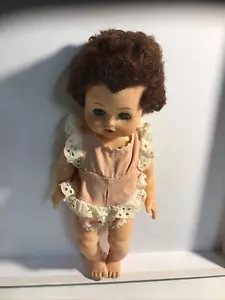 Cabeza de muñeca articulada vintage de 10"" marcada con U - cabello marrón oscuro - Imagen 1 de 12