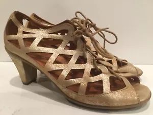 Sandali donna Gentle Souls Okey Dokey oro spazzolato gladiatore tacco misura 8,5 - Foto 1 di 9