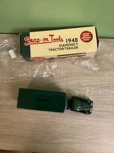 Snap-on Tools Ertl Vintage 1948 Diamond T Tractor Trailer Coin Bank 1/43 scale - Picture 1 of 11