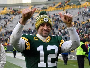 Aaron Rodgers Quarterback - NFL Fútbol Coleccionable - Foto Brillante 4x6 - Imagen 1 de 4