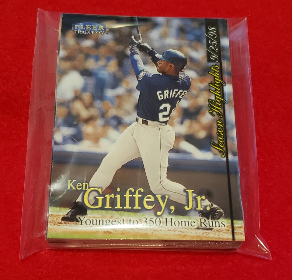 KEN GRIFFEY JR. - 1998 Fleer Tradition Update  Season Highlights (100 Cards) #U7 - Image 1 of 1