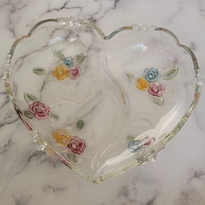 Plato de caramelo de vidrio esmerilado grande en forma de corazón de cristal vintage de los años 40 MIKASA Foto 1 de 4