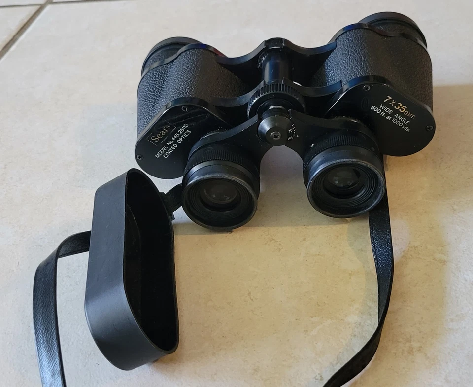 Vintage Sears Binoculars with case model 445.25110 Coated Optics 7×35mm. - Image 1 of 4
