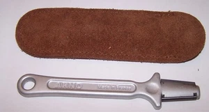 ARNO CARBUR 2 Schärfwerkzeug Made in France mit Garrett Wade Ledertasche - Bild 1 von 1