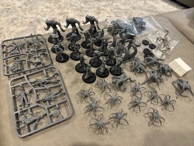 Lot of 50 FFP Flying Frog Shadows of Brimstone FIGURES Night Terrors Hero Packs - Image 1 of 4