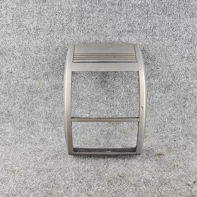 Nissan Sentra 2007-2012 radio bisel panel almacenamiento gris tablero central defectos Foto 1 de 4