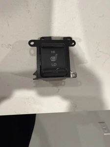 1999-2004 Jeep Grand Cherokee PASSENGER RIGHT Heated Seat Switch Button - Picture 1 of 2