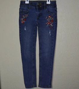 SO Jeans Girls 6x Flowers Distressed Embroidered Floral Detail Adjustable Waist - Picture 1 of 11