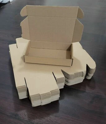 Lot of 50 Brown Corrugated Shipping Mailer Packing Box 8"x4"x1" (20x10x2.5 cm) - Image 1 of 4