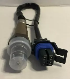 New Genuine BOSCH Oxygen Sensor OE-Fit Equipment Compatible w AC Delco 12640453 - Bild 1 von 9