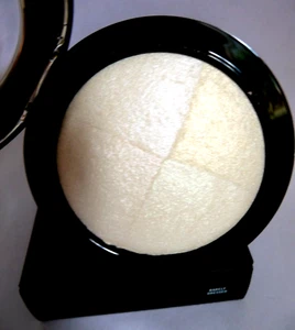 MAC Mineralize Skinfinish Powder BARELY DRESSED Full Size 8g BNIB Rare - Bild 1 von 2