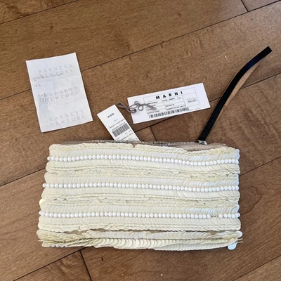 NUEVO CON ETIQUETAS Marni Marfil Cuentas Muñequera Bolsa $435 Defectuosa Leer Foto 1 de 4