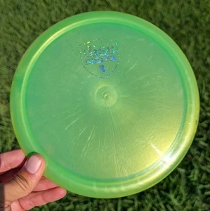 Sello Escudo Lustre PD Discmania Store Línea C Disco Golf Usado 173g Verde Escrito  - Imagen 1 de 2