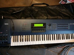 Yamaha EX5 Keyboard Synthesizer Silver Tested Working Great - Picture 1 of 8