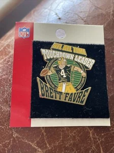 NFL All Time Touchdown Leader Green Bay Packers BRETT FAVRE #4 Metal Pin by ProS - Picture 1 of 2