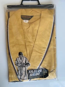 Vintage LEISURE Mens Robe Travel TWA Airlines Perma-Press Yellow Brown Med NEW - Picture 1 of 4