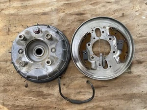 88 Honda Fourtrax 300 4X4 Trx300FW Left Front Brake Drum Panel Hub Lugs 88 - 94 - Picture 1 of 8