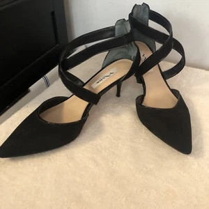Nina Black Suede Heels Zip Pointed Toe Cross Strap Pumps Size 10 - Picture 1 of 10