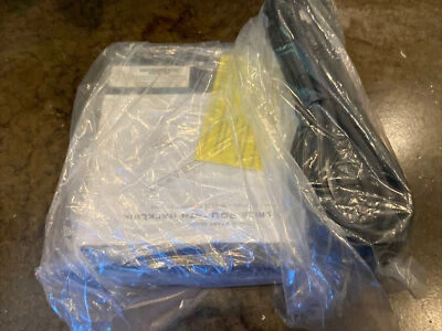 Middle Atlantic RLNK-415R 15A, 4 OUTLET IP CONTROLLED RACKMOUNT POWER - Image 1 of 2