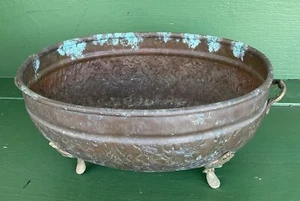 Vintage Brass Claw Foot Planter Jardiniere Embossed Flower Pot Indoor Outdoor - Picture 1 of 7