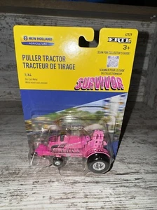 Estrattore Stock 1/64 Ertl New Holland Survivor Pulling Pro Rosa - Foto 1 di 7